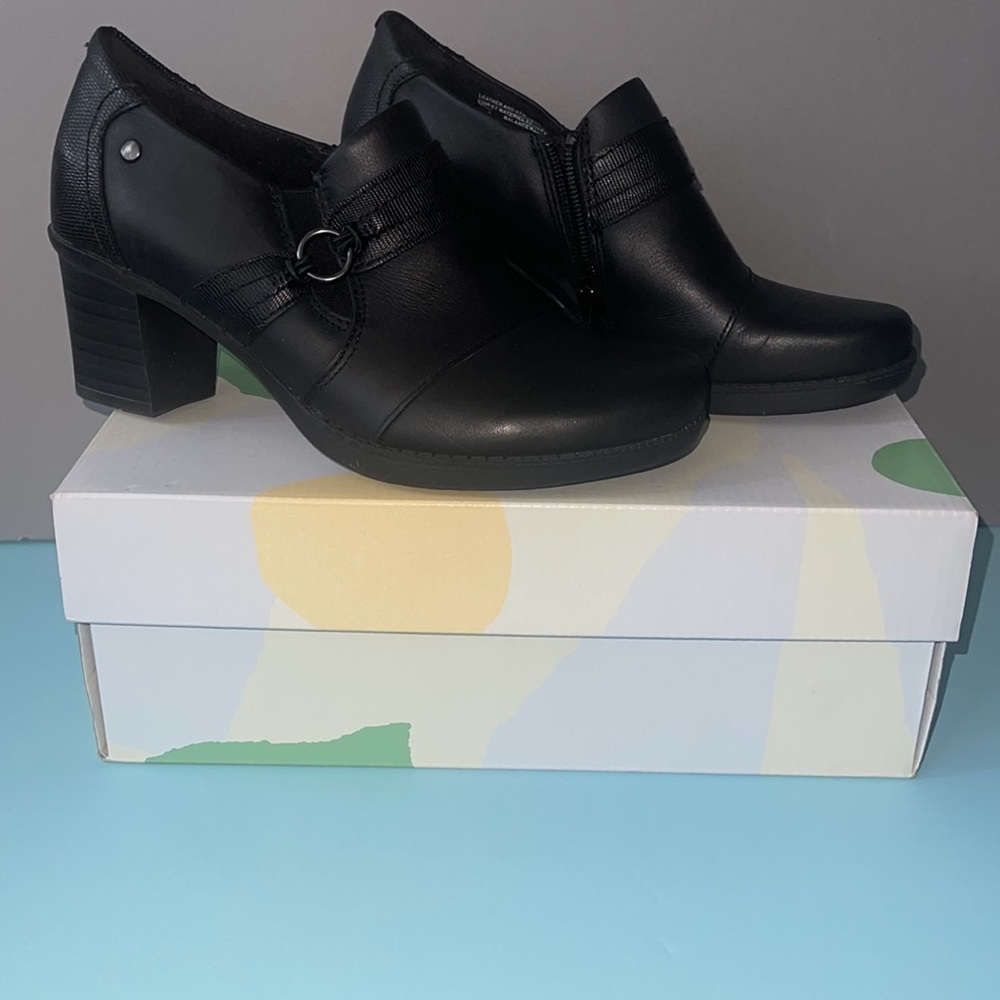 Earth Origins Wheaton Winnifred Black Leather Shooties Heeled Ankle Bootie - 7.5